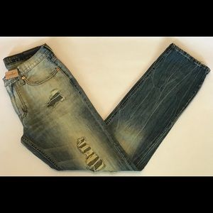 NWT! American Eagle Jeans Slim Straight Distressed